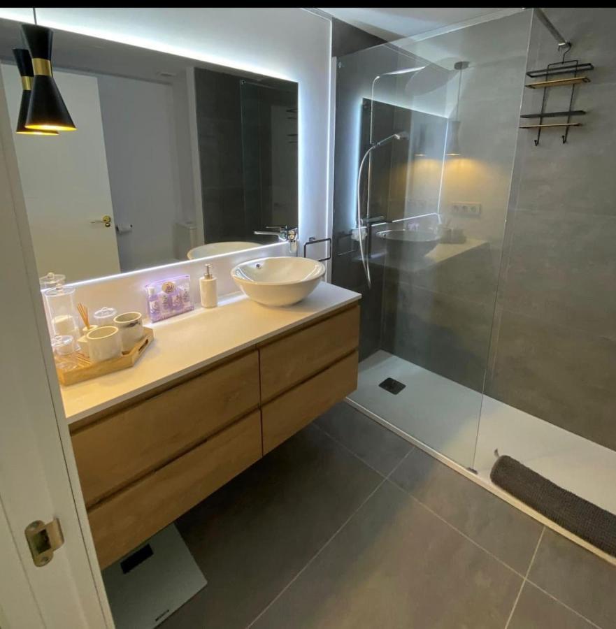 Roy Boston By Florentia Homes Apartemen *